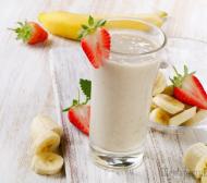 Frullati al latte: golosi benefici per il corpo Frullati al latte nel frullatore
